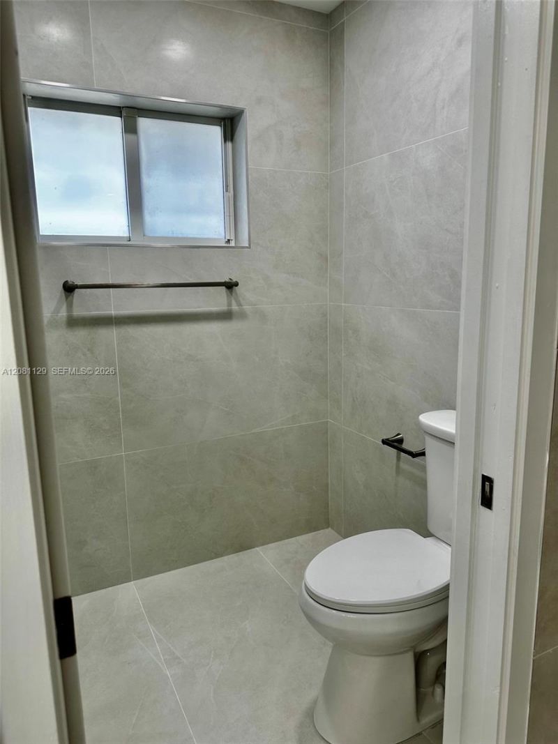 12851 NW 11th St, Miami, FL 33182 Photo