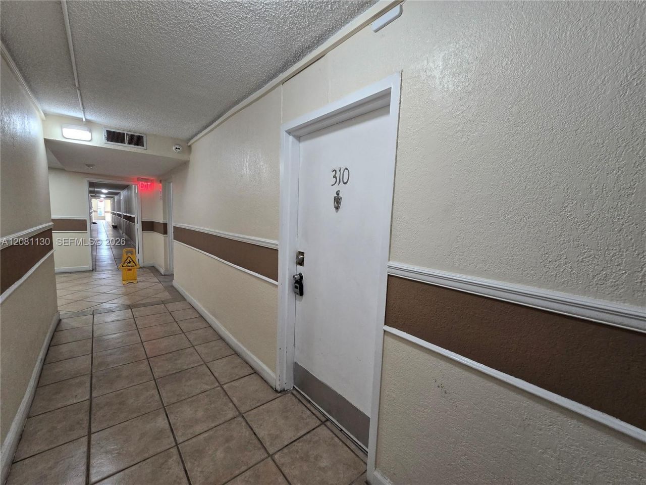 4550 NW 9th St, Unit 310E, Miami, FL 33126 Photo