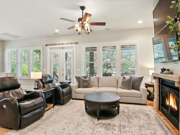 400 Pitts Bayshore Drive, Freeport, FL 32439