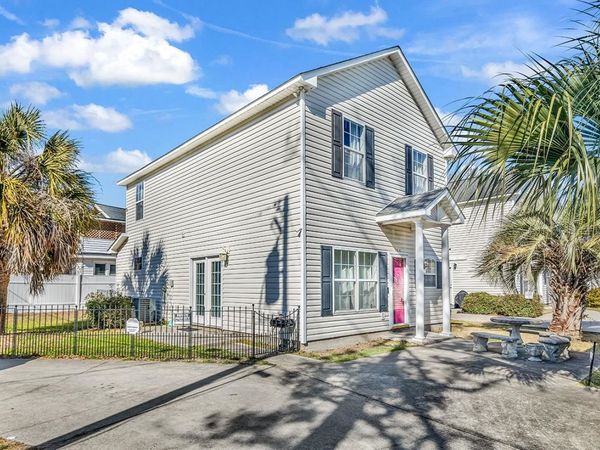404 8th Ave. S , Myrtle Beach, SC 29577