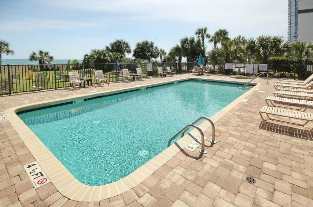 2310 N Ocean Blvd. Photo 28