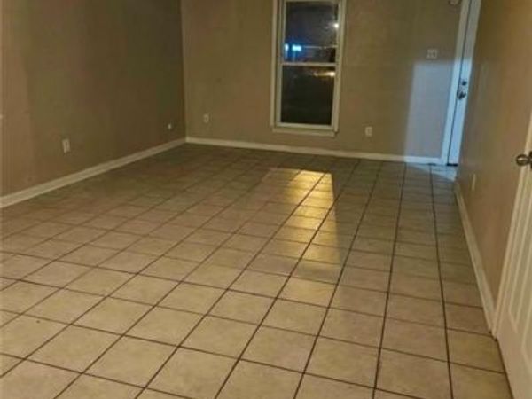 2718 KINGSTON Street , Kenner, LA 70062
