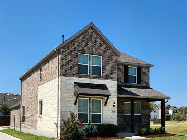 8715 Royal Star Road, Rowlett, TX 75089