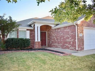 6245 Trinity Creek Drive, Fort Worth, TX 76179