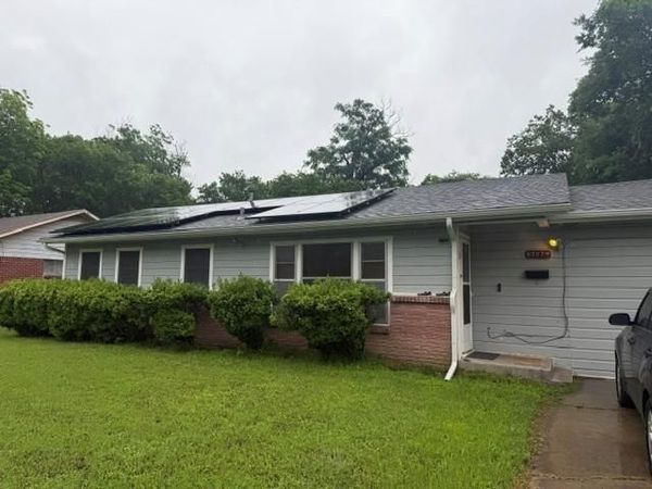 507 Graham Street , Cleburne, TX 76033