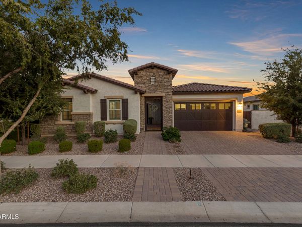 10351 E BERGERON Avenue, Mesa, AZ 85212