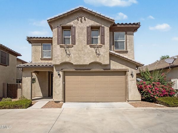 2929 S COLORADO Street, Chandler, AZ 85286