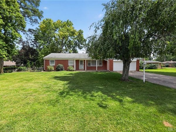 1186 Stanwick Drive, Beavercreek, OH 45430
