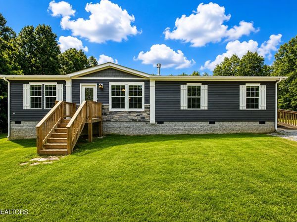 5819 Zachary Rd, Corryton, TN 37721