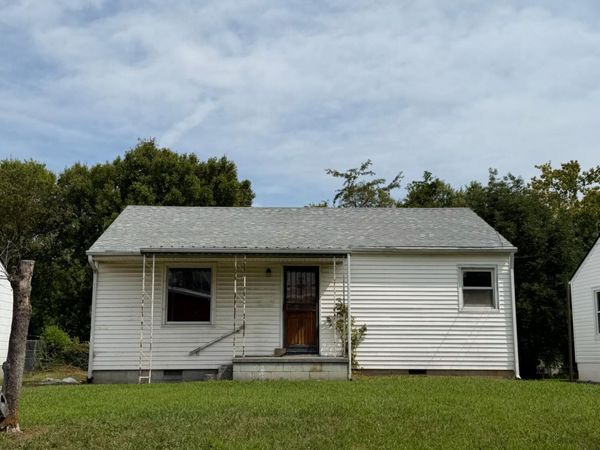 3754 Speedway Circle, Knoxville, TN 37914