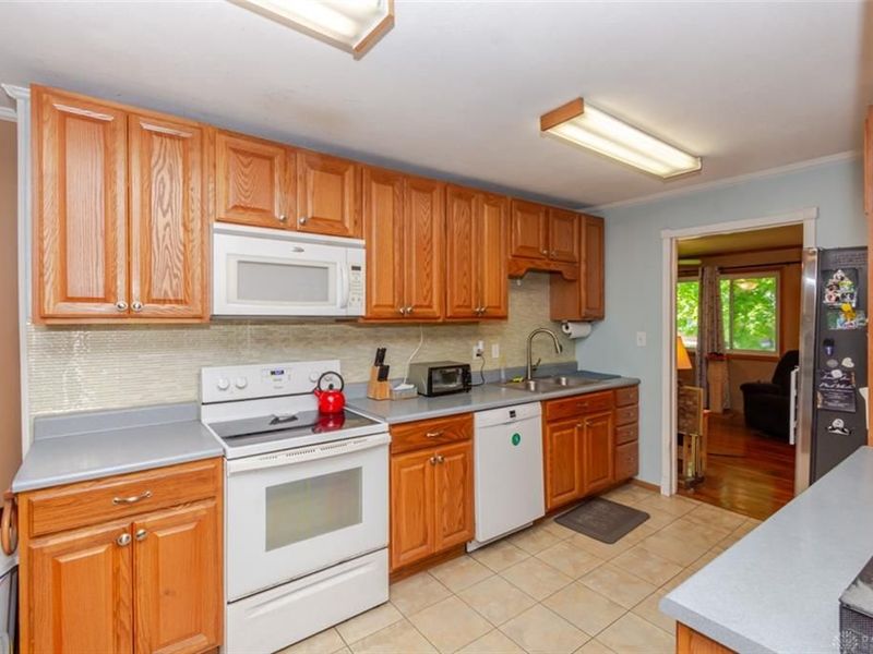 5310 Logan Avenue, Riverside, OH 45431 Photo 6