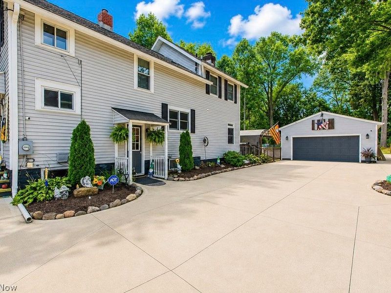 3570 Williamson Road, Stow, OH 44224 Photo 2