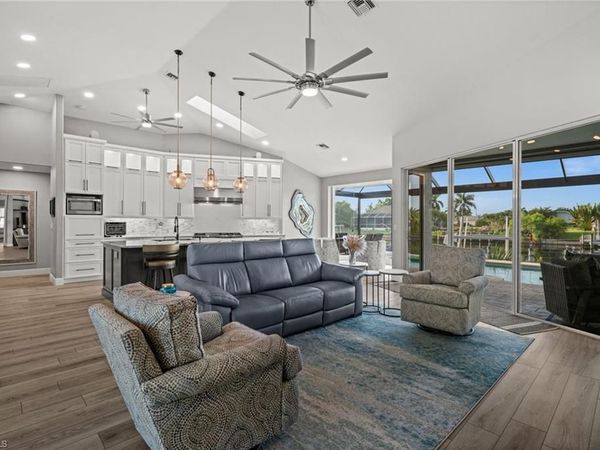 2212 SW 44th TER , CAPE CORAL, FL 33914