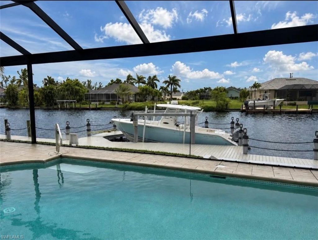 2212 SW 44th Ter, Cape Coral, FL 33914 Photo