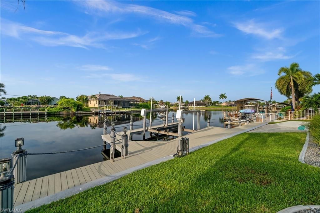 2212 SW 44th Ter, Cape Coral, FL 33914 Photo