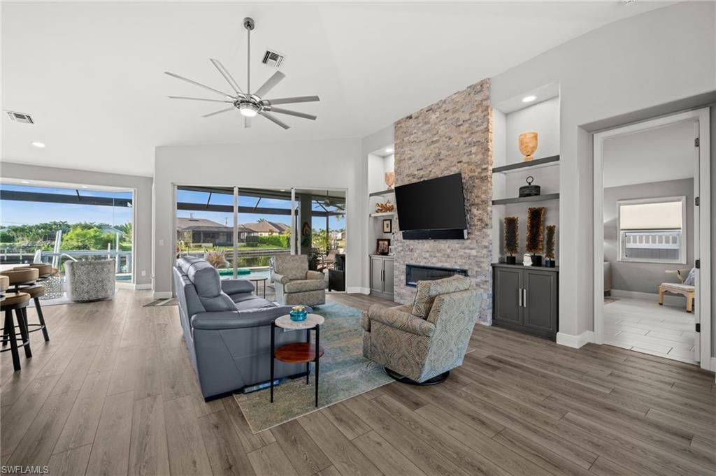 2212 SW 44th Ter, Cape Coral, FL 33914 Photo