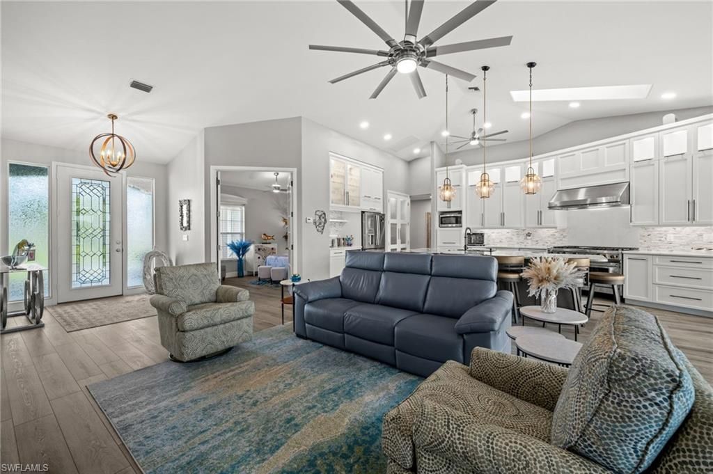2212 SW 44th Ter, Cape Coral, FL 33914 Photo