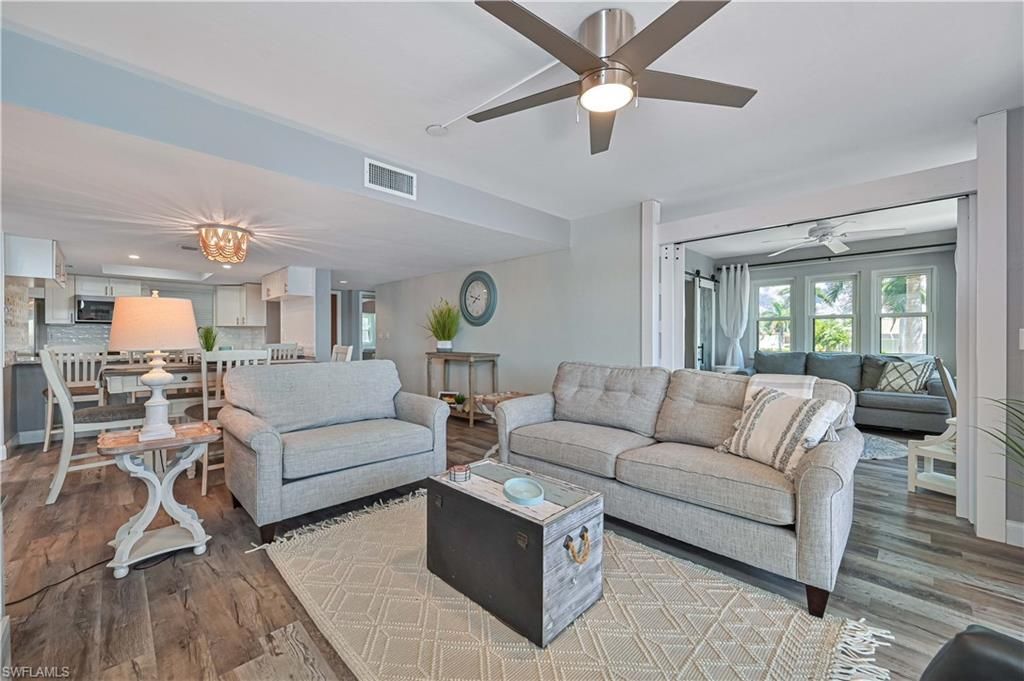 4647 SE 17th Pl, Unit 105, Cape Coral, FL 33904 Photo