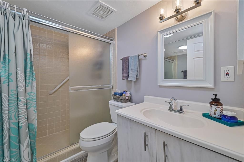 4647 SE 17th Pl, Unit 105, Cape Coral, FL 33904 Photo