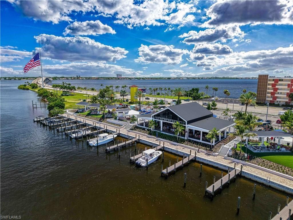 4647 SE 17th Pl, Unit 105, Cape Coral, FL 33904 Photo