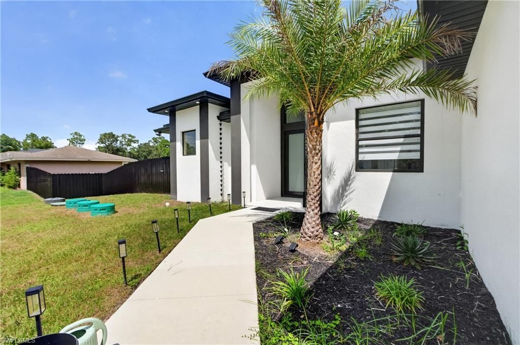 414 Highland Ave , Lehigh Acres, FL 33972 Photo