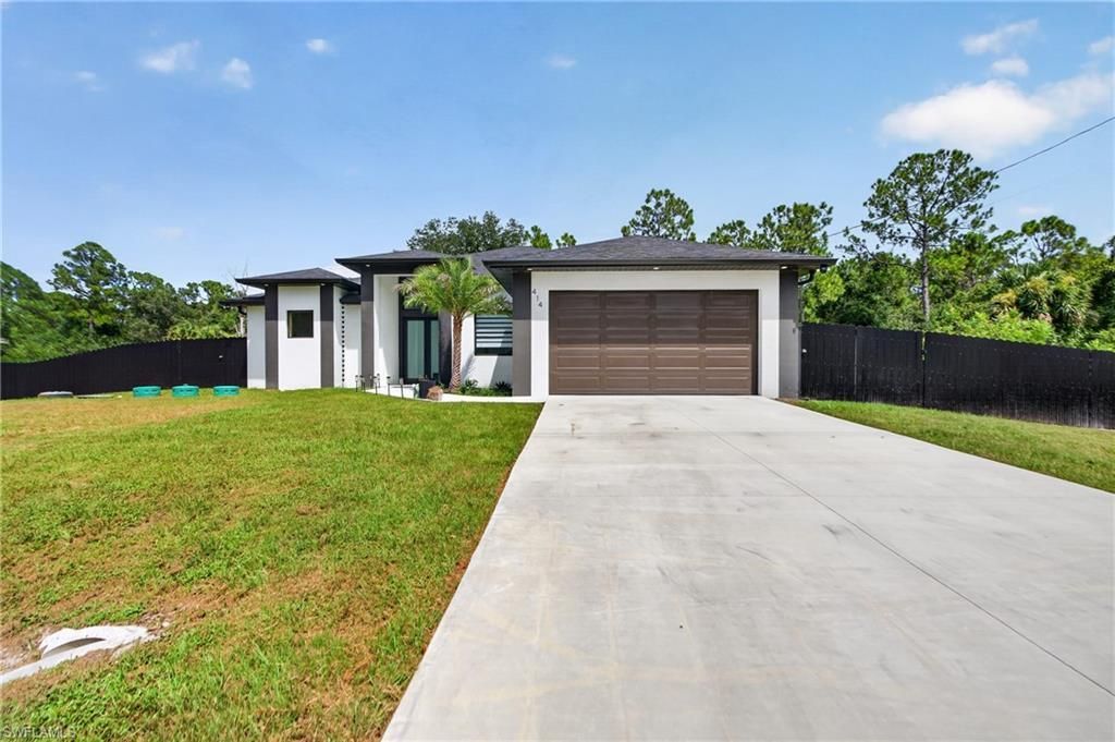 414 Highland Ave , Lehigh Acres, FL 33972 Photo