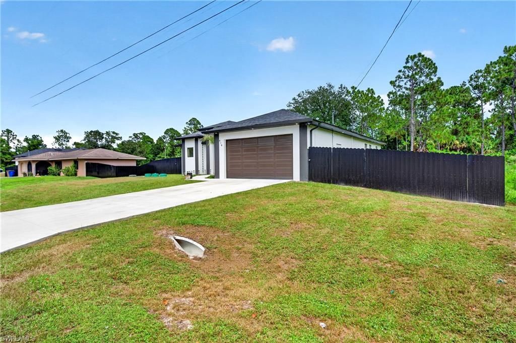 414 Highland Ave , Lehigh Acres, FL 33972 Photo