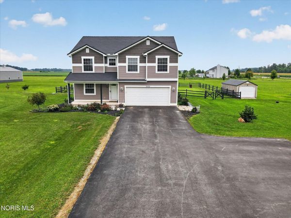 3030 Sugar Ridge Road , Pemberville, OH 43450