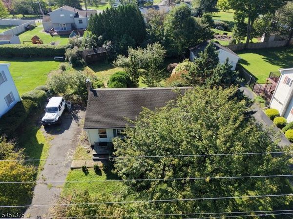 148 Eyland Ave, Roxbury, NJ 07876