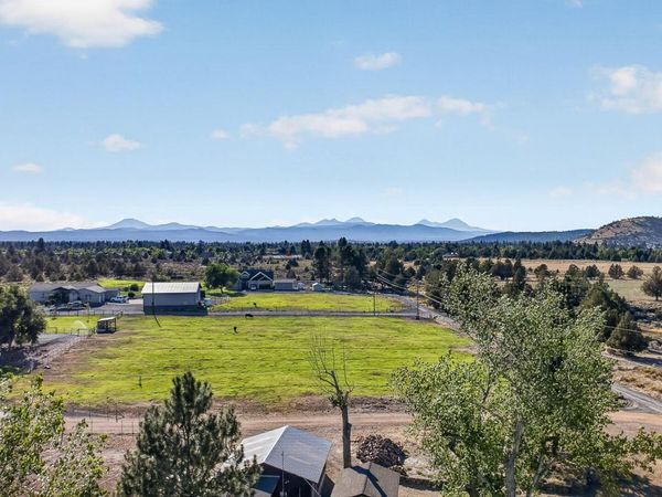 21485 Modoc Lane, Bend, OR 97702