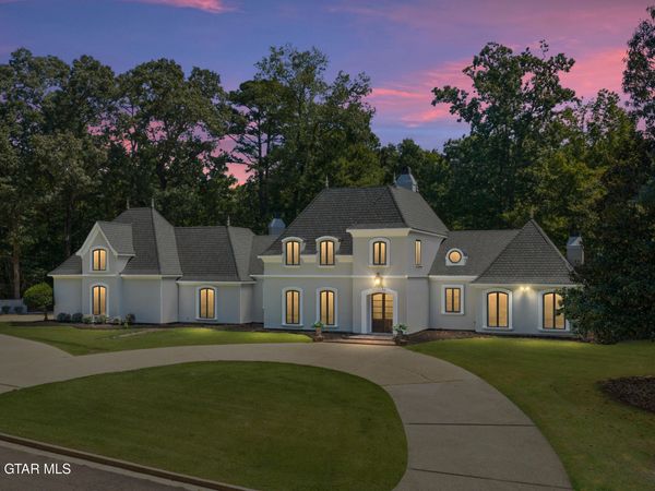 958 Greenbriar Drive, Columbus, MS 39705