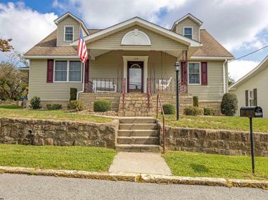 1329 Sabraton Avenue, Morgantown, WV 26505