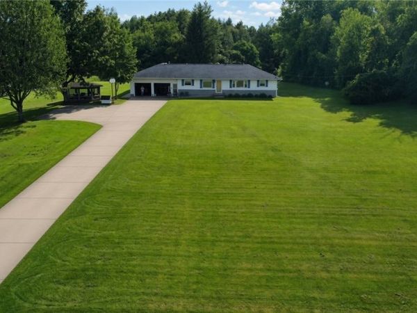 8110 Halsey Road , Whitesboro, NY 13492