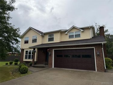 12 Brookedge Road , Depew, NY 14043