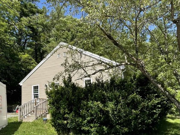 35 Clinton Road, Antrim, NH 03440