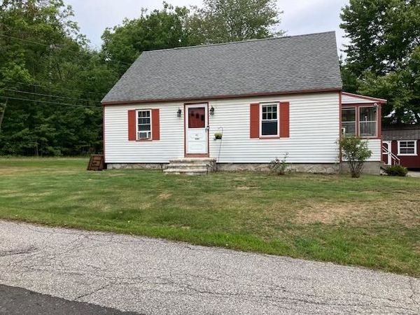 40 Desaulnier Street, Goffstown, NH 03045