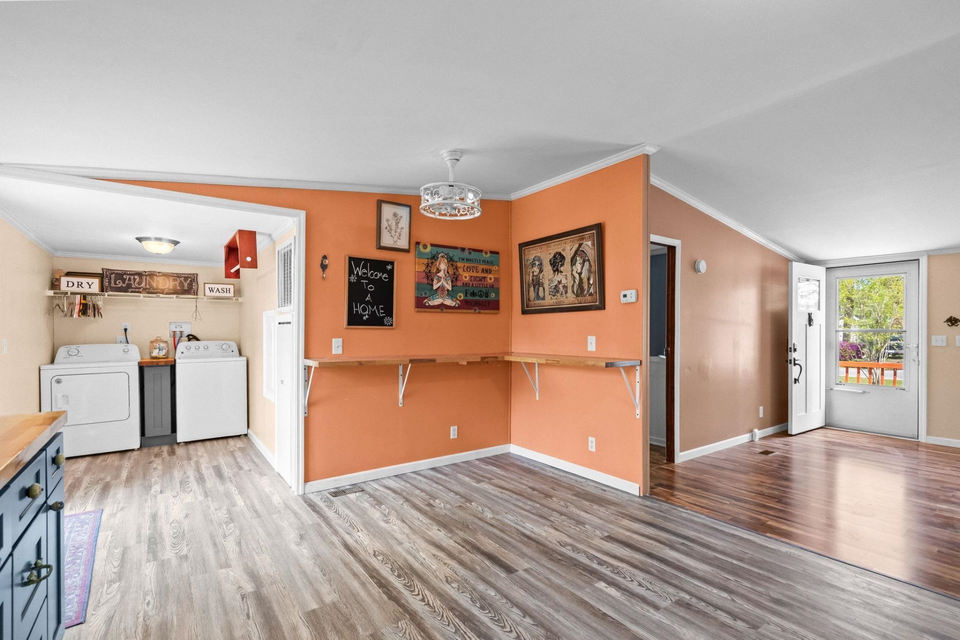 425 Sand Hill Dr.  Photo 10