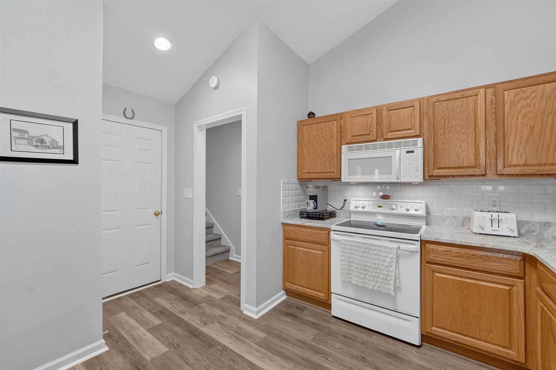 4225 Rivergate Ln.  Photo 11