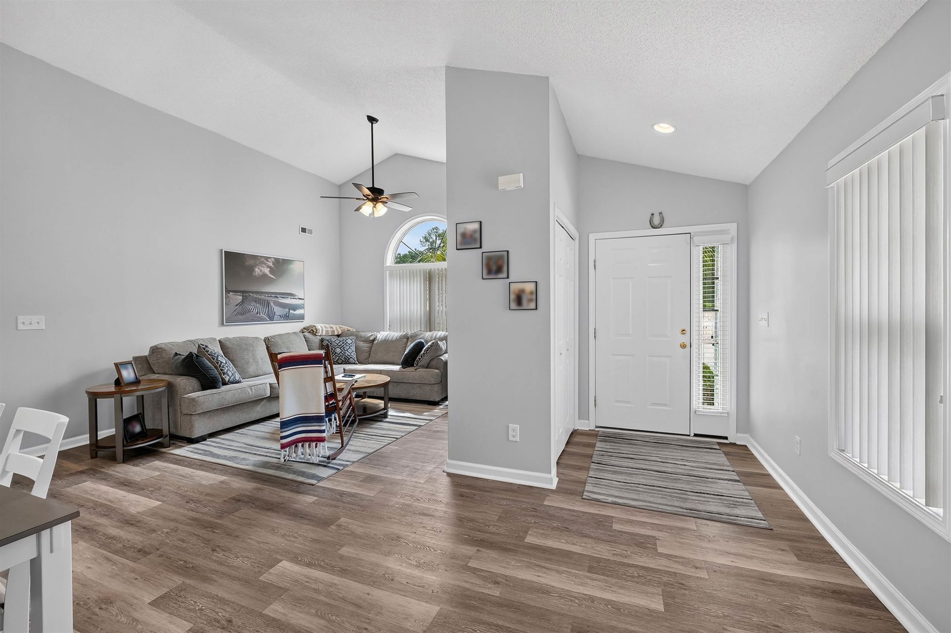 4225 Rivergate Ln.  Photo 5