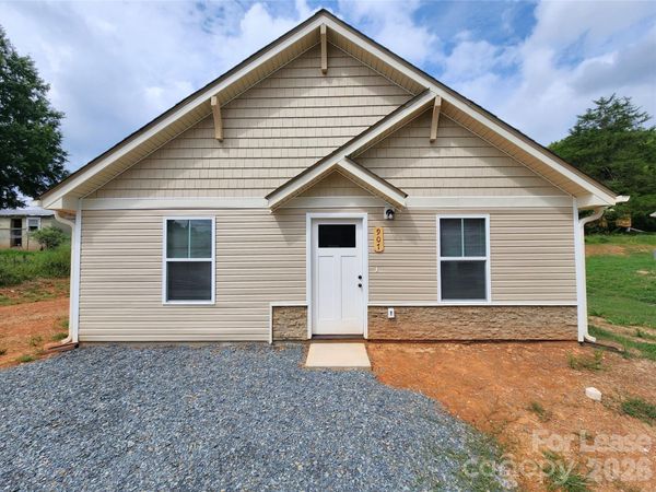907 Hill Street , Albemarle, NC 28001