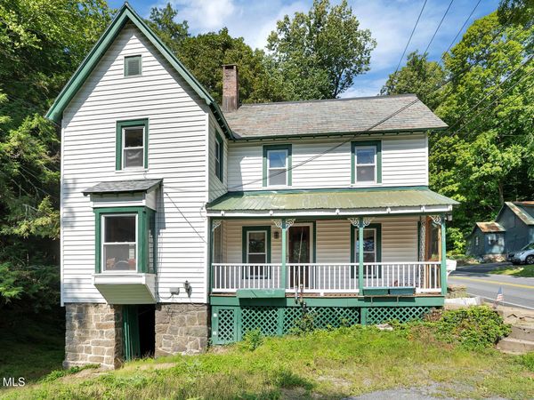 780 Diamond Point Road, Diamond Point, NY 12845