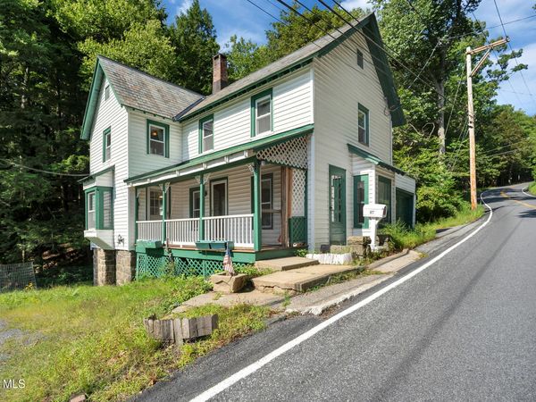 780 Diamond Point Road, Diamond Point, NY 12845