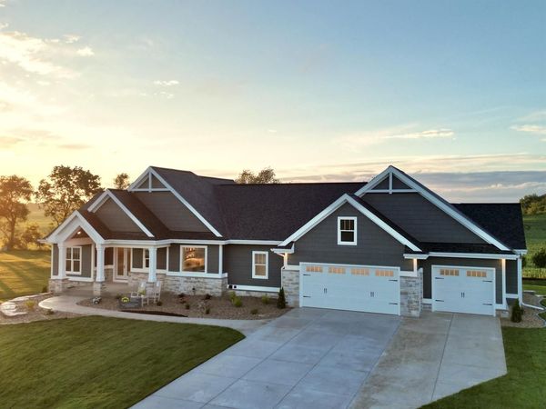 3306 Colton Way, Sun Prairie, WI 53590
