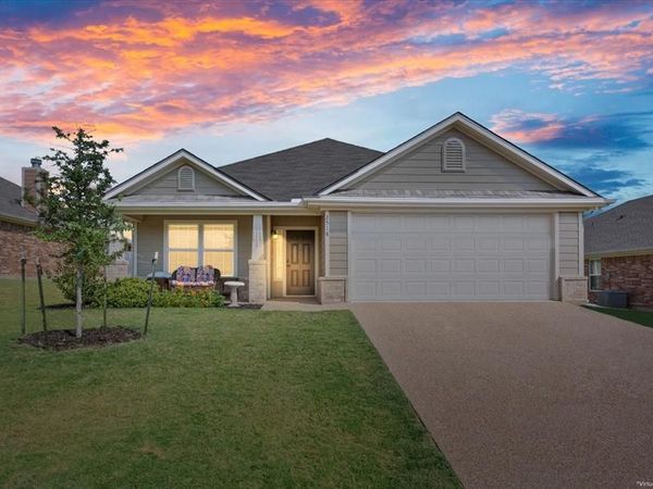 2518 Yoder Lane , Robinson, TX 76706