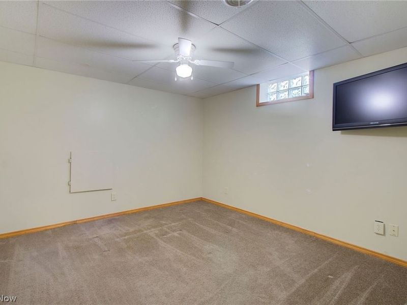 6094 Coppercove Circle NW, North Canton, OH 44720 Photo 41