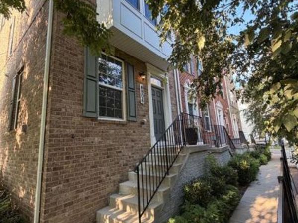 4906 CREST VIEW DRIVE , HYATTSVILLE, MD 20782
