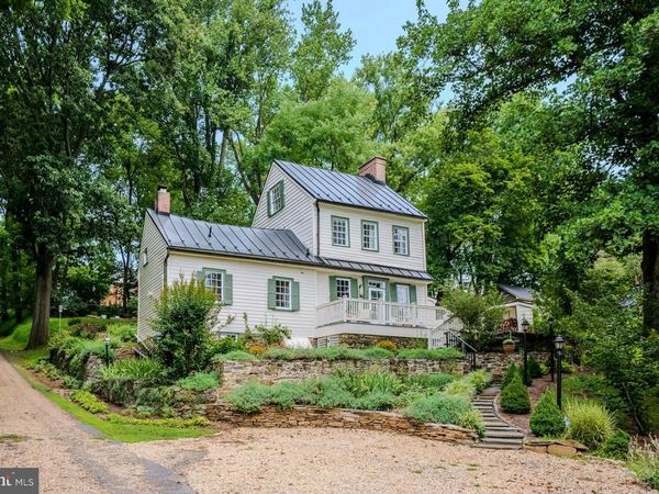 40108 BOND STREET, WATERFORD, VA 20197