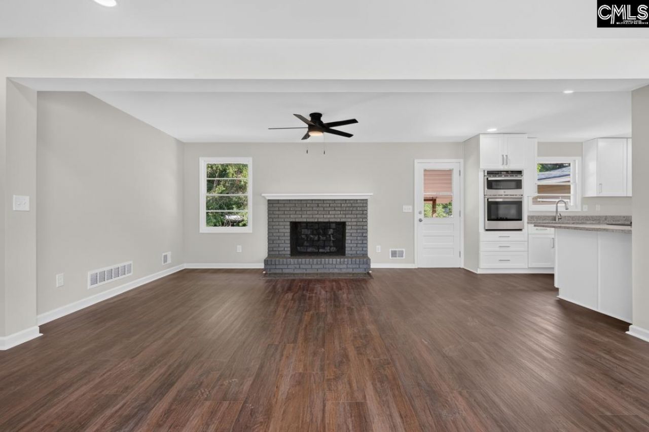 1400 Elizabeth Lane  Photo 19