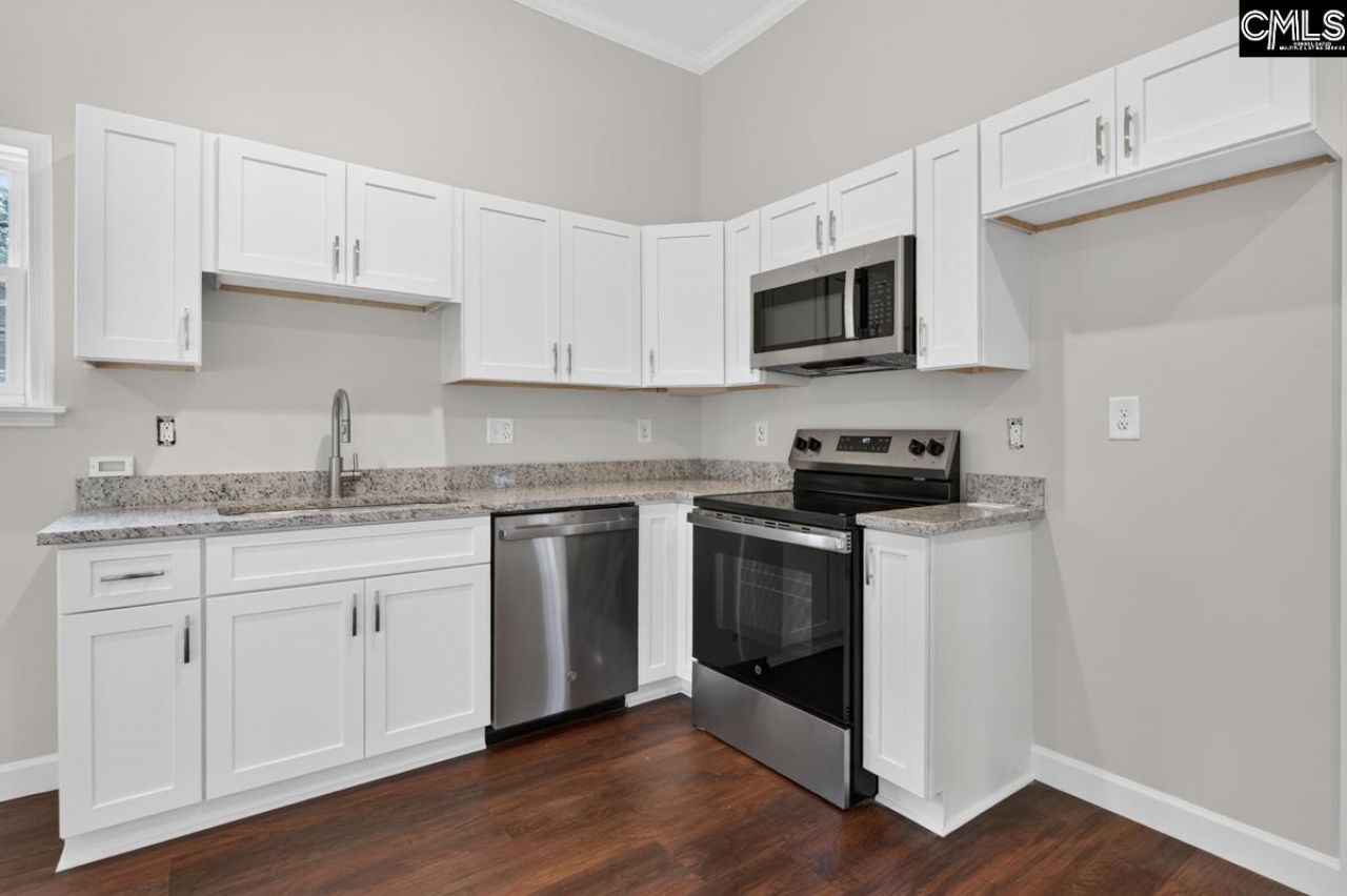 1400 Elizabeth Lane  Photo 22