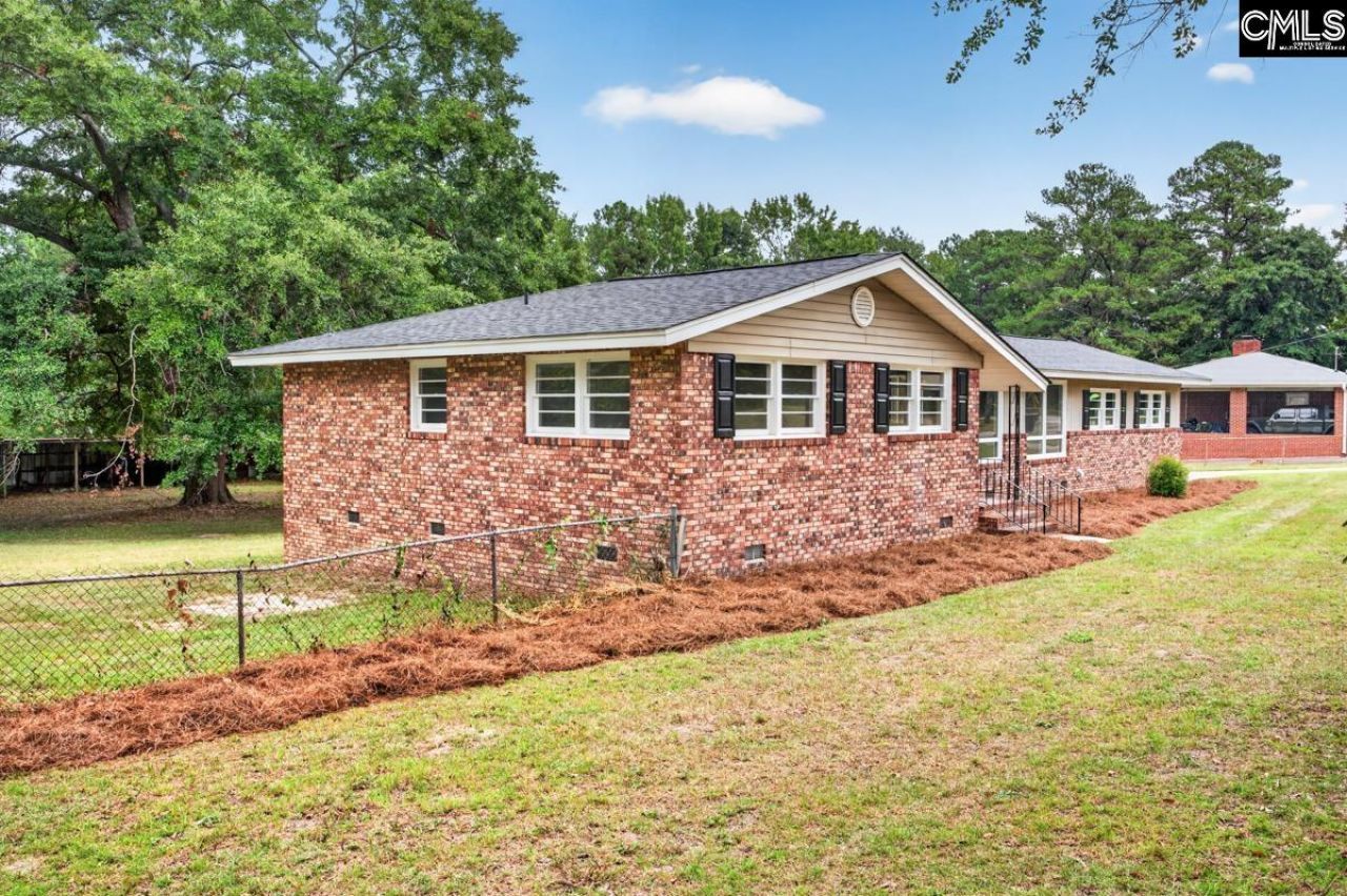 1400 Elizabeth Lane  Photo 47